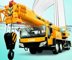 70 Ton Crane Service